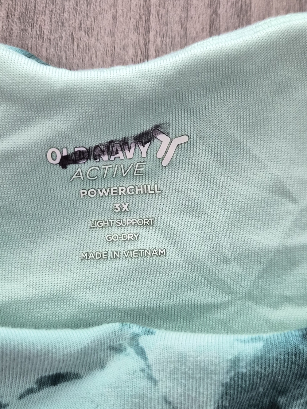 Old Navy Active PowerChill Sports Bra in Mint